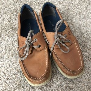 Boys Sperry shoes